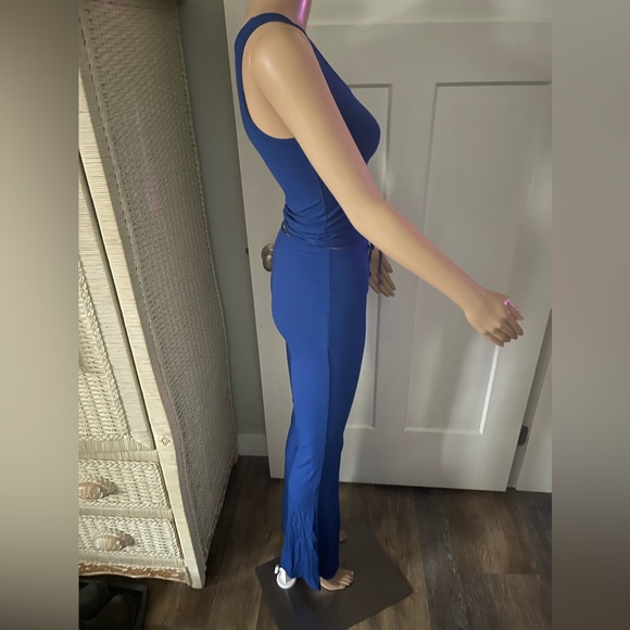 Skims Ribbed Lounge Set - Picture 7 of 9